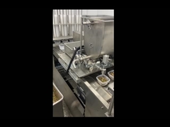 máquina automática de llenado de bandejas de plástico con tapa para la caja de alimentos cocinados de tako wasabi